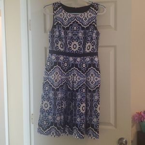 Talbots, pleated and sleeveless dress with POCKETS
